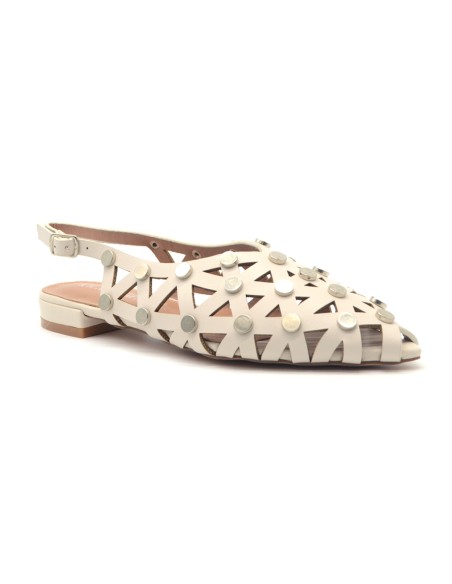 Kharisma slingback laserato con borchie